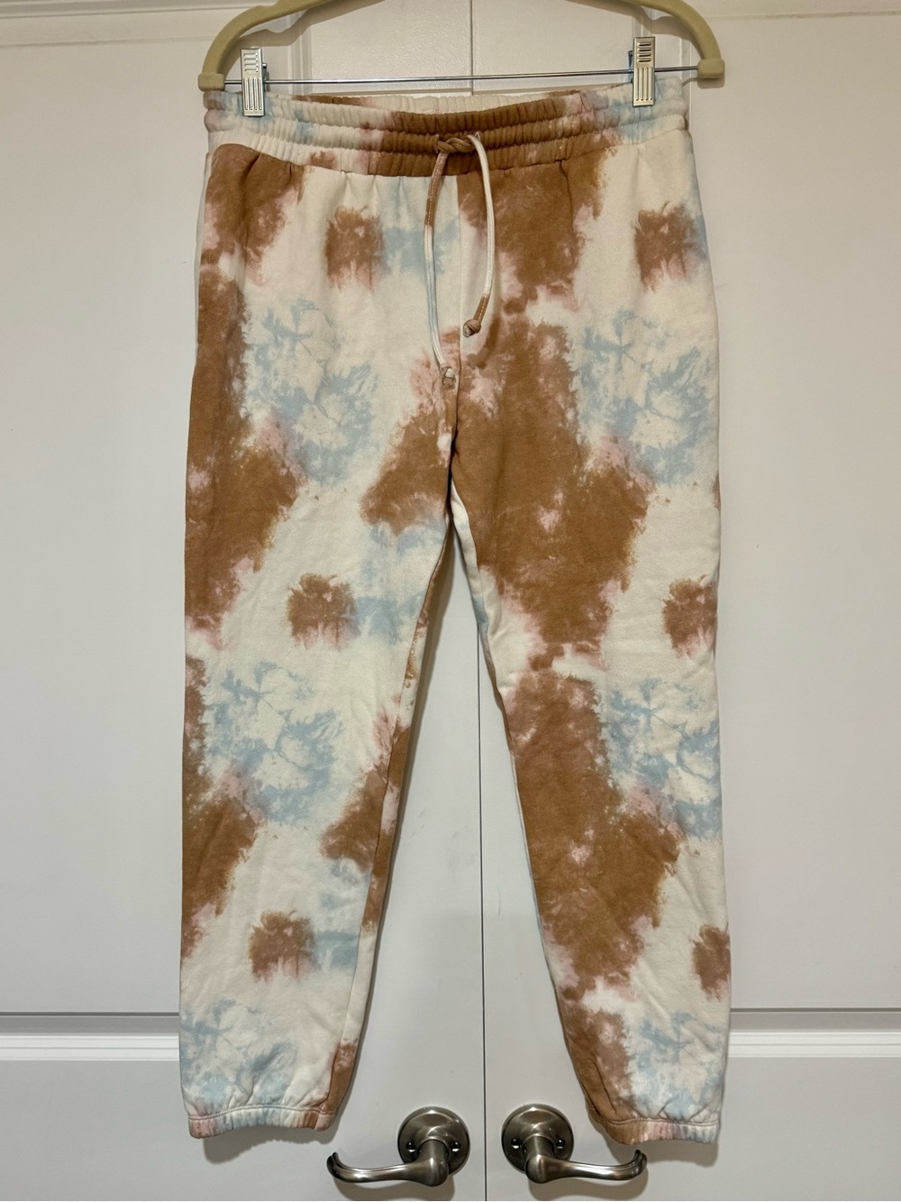 Socialite Tie-Dye Lounge Joggers in Cream, Brown & Light Blue